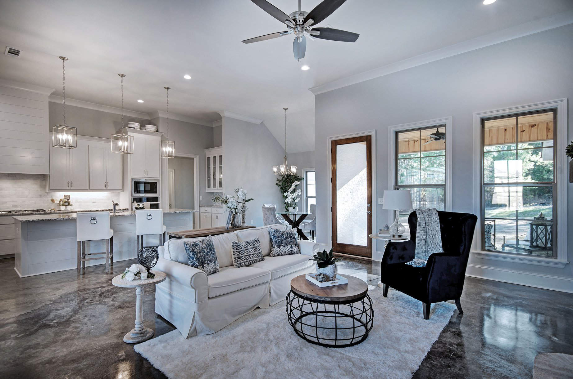 Gallery of homes built by Crown Homes, LLC in Brandon Mississippi.